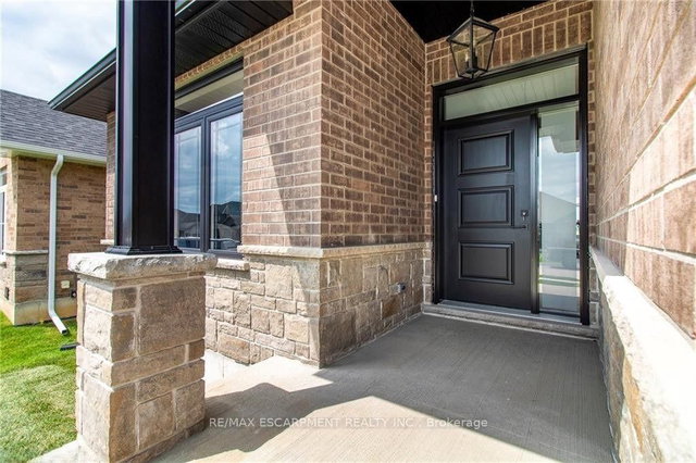 96 Craddock Boulevard