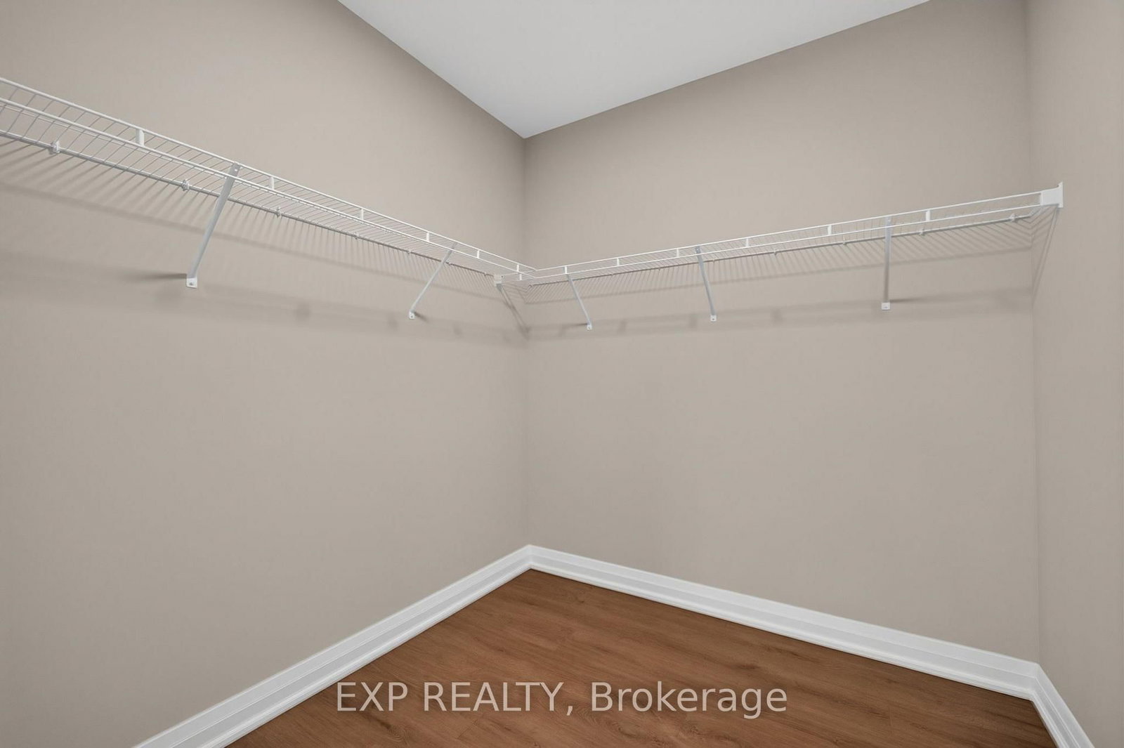 6 Sullivan Street • South Huron, ON photo 28