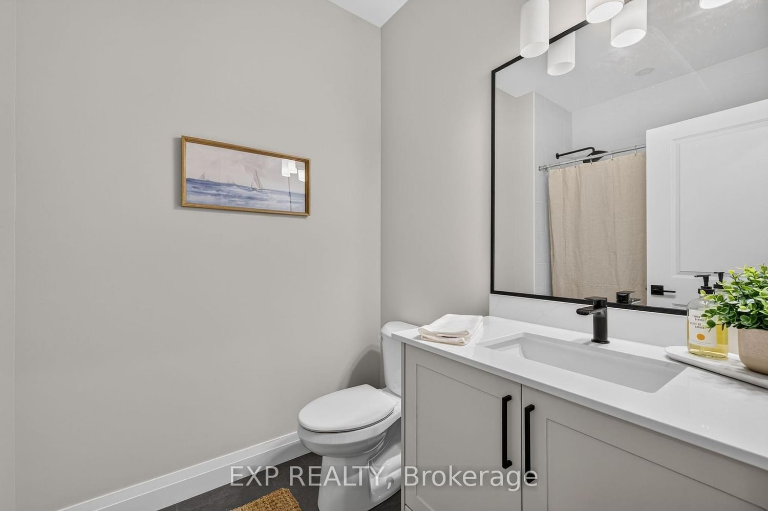 6 Sullivan Street • South Huron, ON photo 8