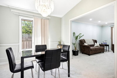 23 Josselyn Drive • London South, ON photo 8