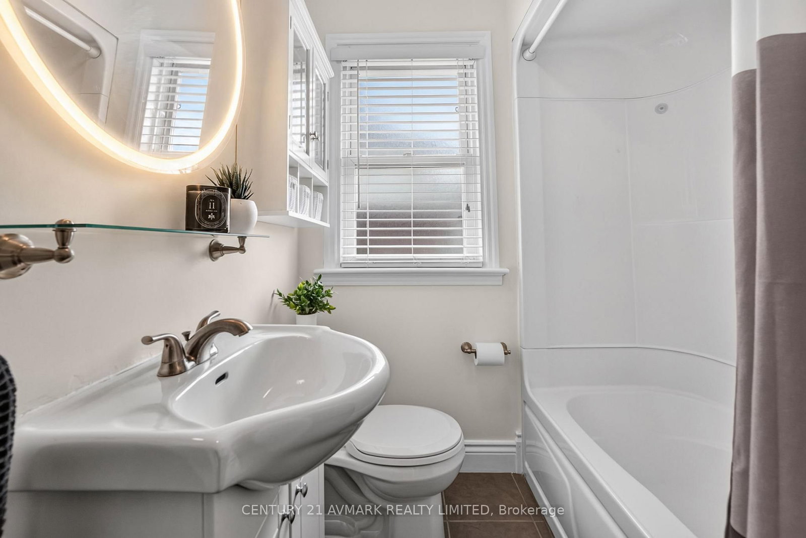 6268 Corwin Crescent • Niagara Falls, ON photo 19
