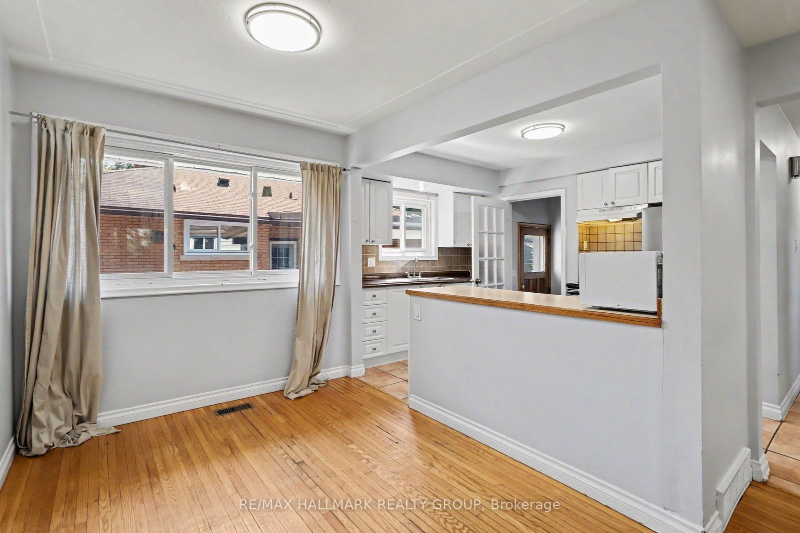 2067 Bangor Street • Ottawa, ON photo 9