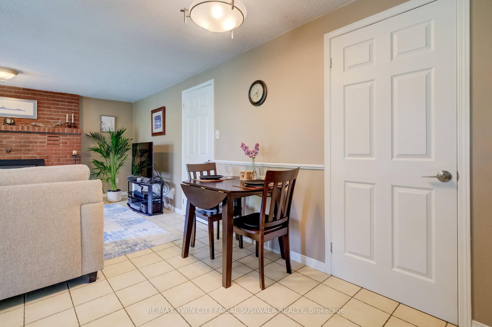 341 Cooper Street • Cambridge, ON photo 21