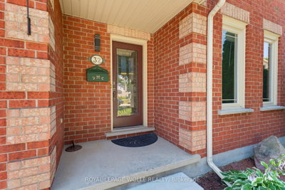 32 Stonehaven Place — photo 4