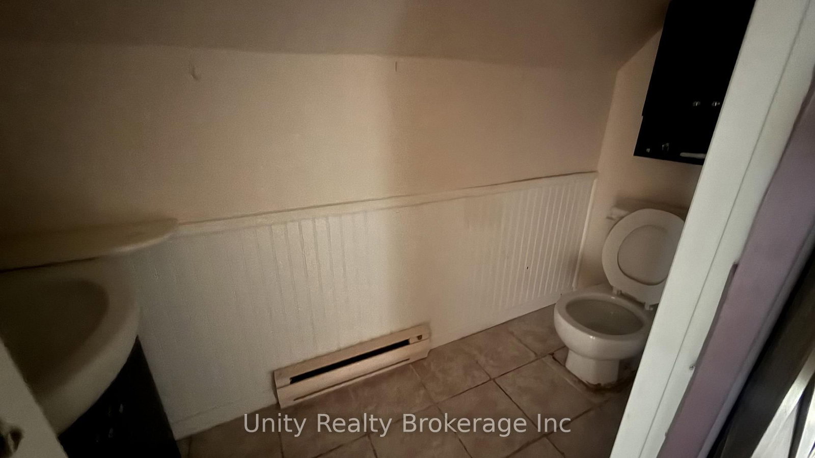 394 Bridge Street E • Belleville, ON photo 19