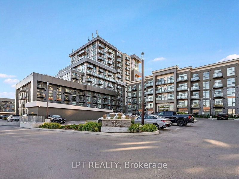 209 - 460 Dundas Street E