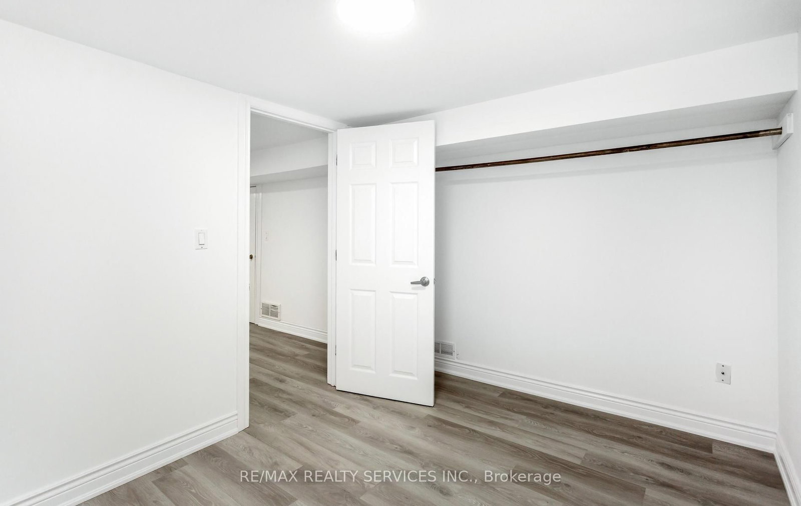 176 Samuelson Street • Cambridge, ON photo 30