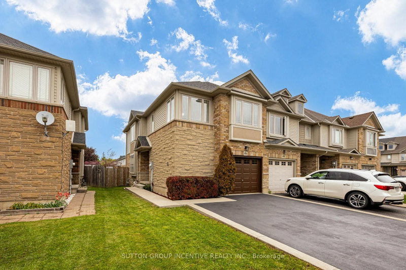 46 Viking Drive
