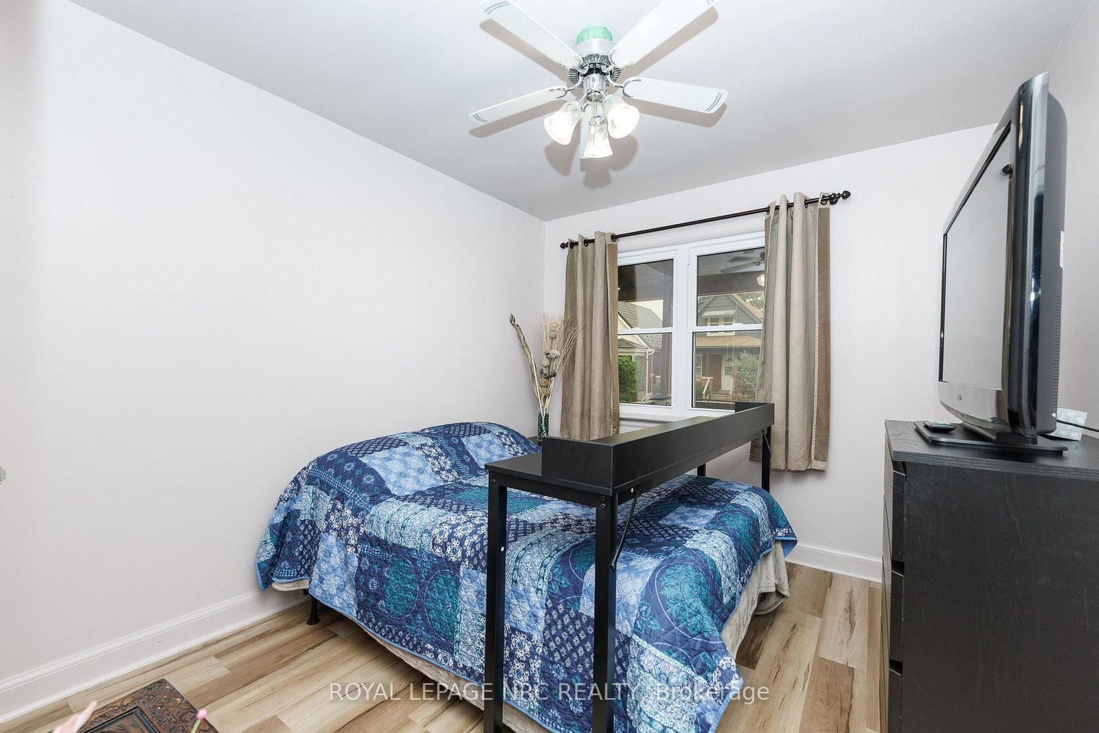 237 PALING Avenue • Hamilton, ON photo 25