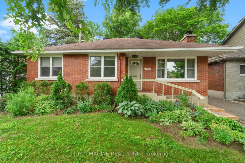 home for sale on 2124 Knightsbridge Road
