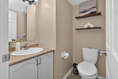 63 Palmadeo Drive • Ottawa, ON photo 5