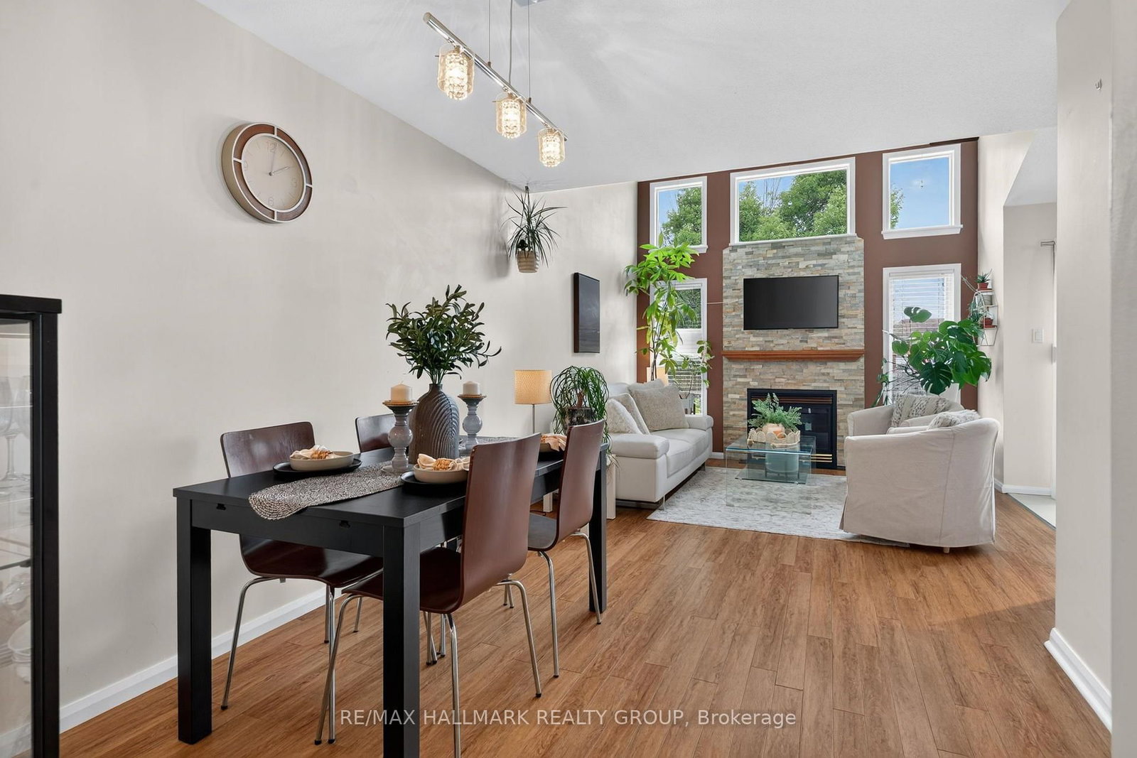 63 Palmadeo Drive • Ottawa, ON photo 6