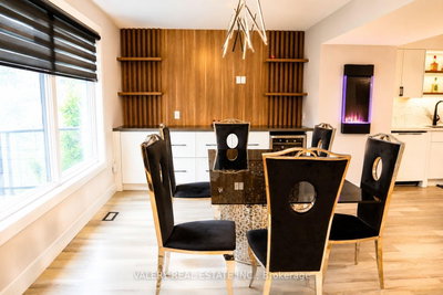 33 Chilton Drive • Hamilton, ON photo 3