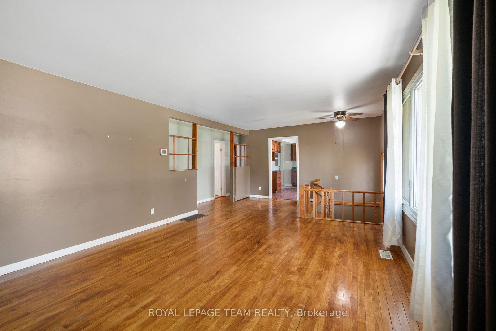 12029 Main Street • North Dundas, ON photo 9