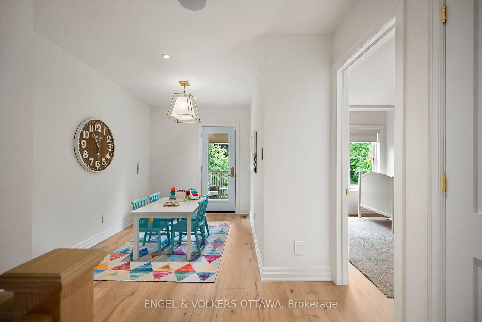 Detached House sold at 31 Woodlawn Avenue, Ottawa, Ontario, K1S 2S8 - Glebe - MLS: X13574792