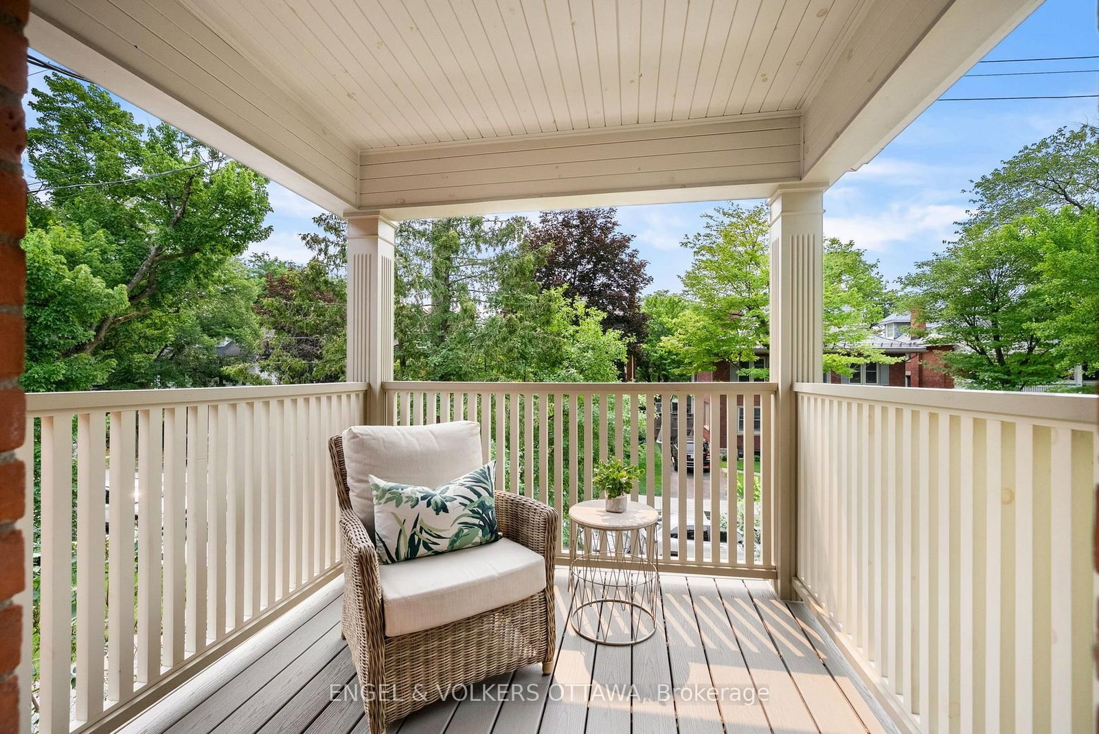 Detached House sold at 31 Woodlawn Avenue, Ottawa, Ontario, K1S 2S8 - Glebe - MLS: X13574792