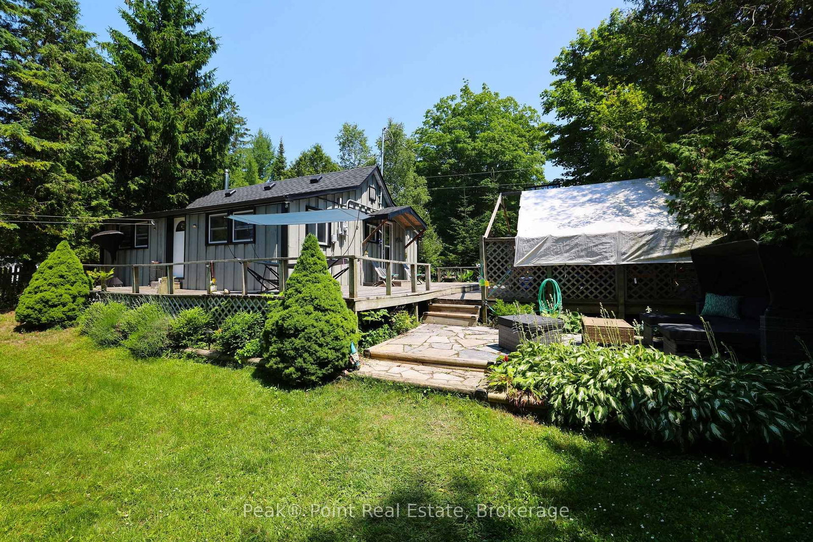 36 Barrie Avenue • South Bruce Peninsula, ON photo 3