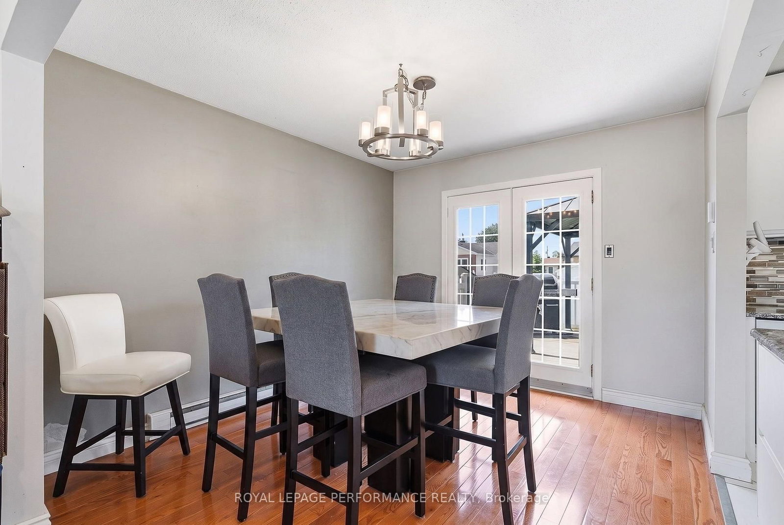 321 Sainte-Anne Street • Clarence-Rockland, ON photo 8
