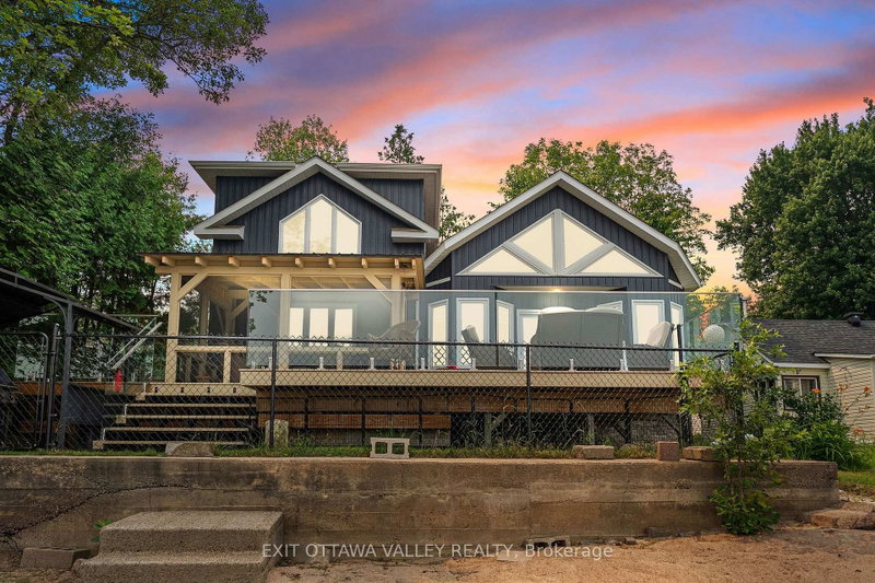 502B Macgregor Bay Trail