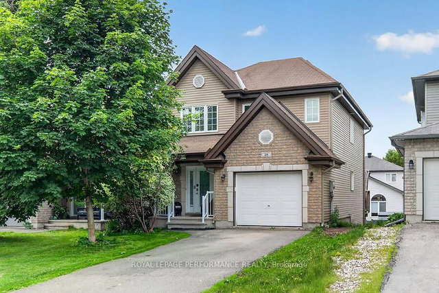 266 Mica Crescent