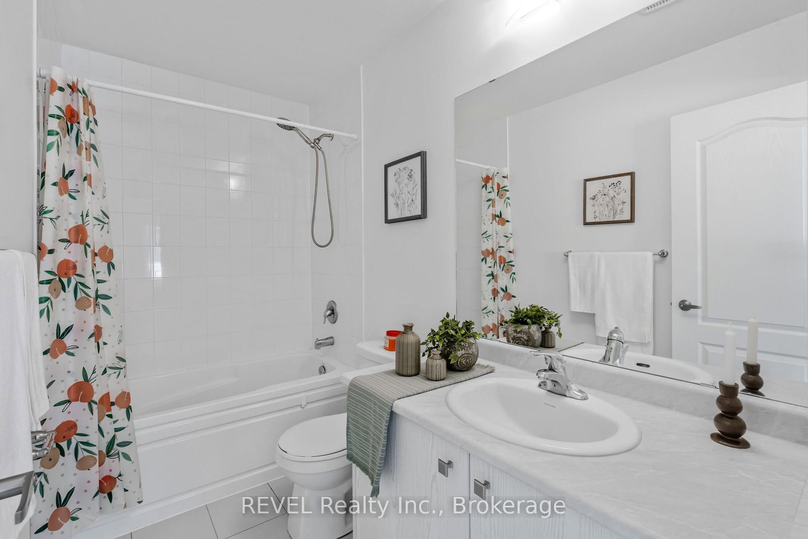 20 Ever Sweet Way • Thorold, ON photo 18