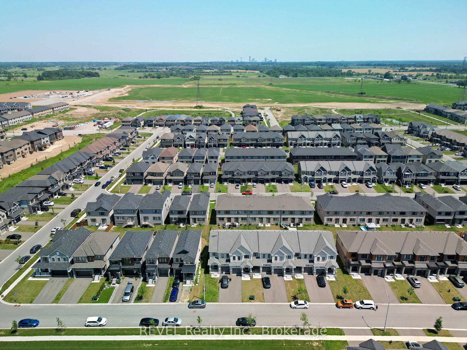 20 Ever Sweet Way • Thorold, ON photo 25