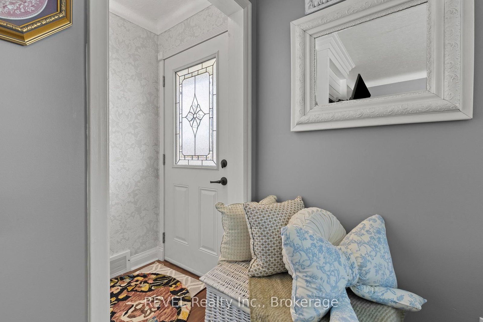 41 Rose Avenue • Thorold, ON photo 5