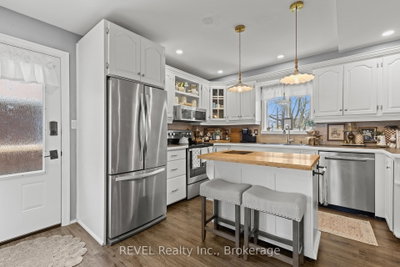 41 Rose Avenue • Thorold, ON photo 6