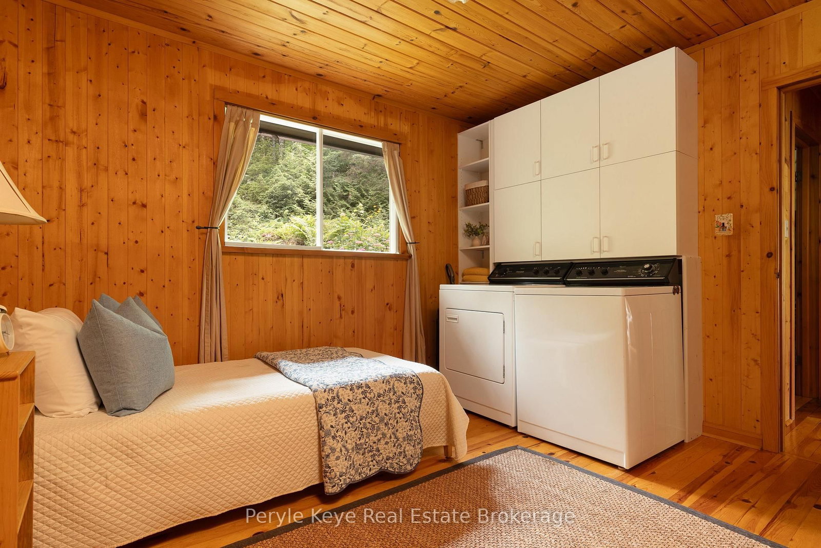 1057 H R S Road • Bracebridge, ON photo 32
