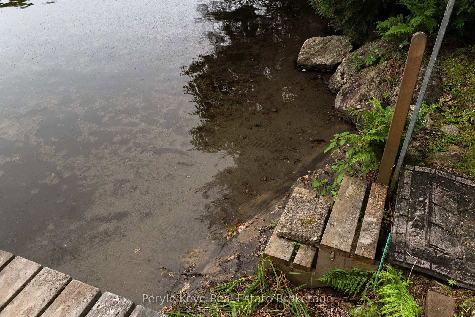 1057 H R S Road • Bracebridge, ON photo 7