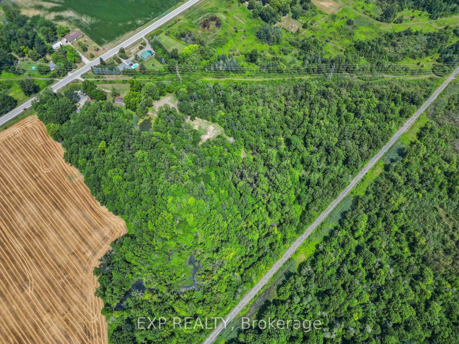 5857 Glendon Drive • Southwest Middlesex, ON photo 3