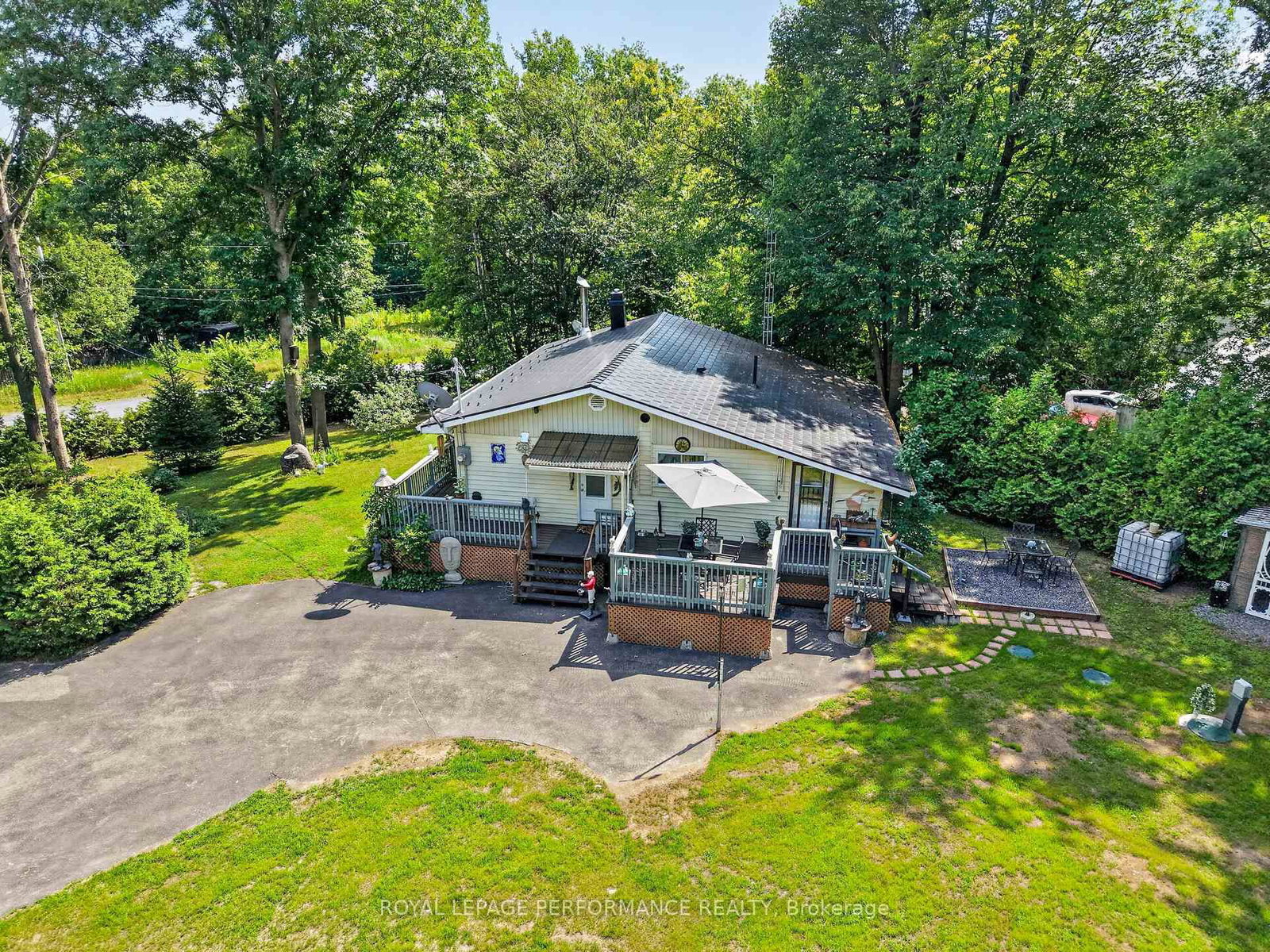 22197 Parkhill Circle • South Glengarry, ON photo 42