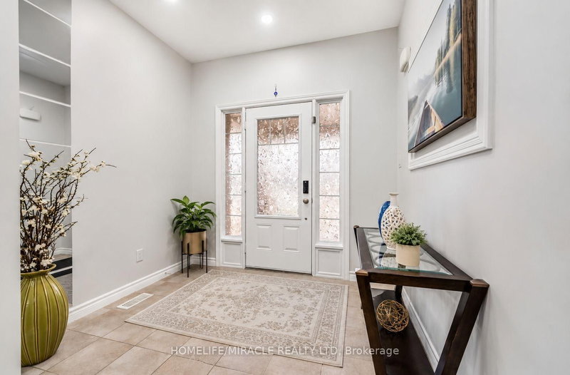121 Steeplechase Way