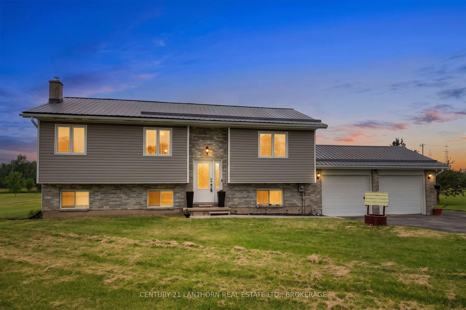 3358 Scanlan Road • Harrowsmith, ON photo 1