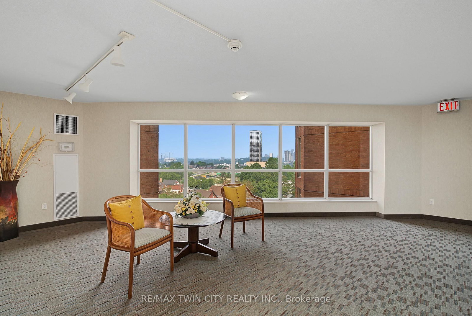 803 - 1414 King St, Kitchener, view 2