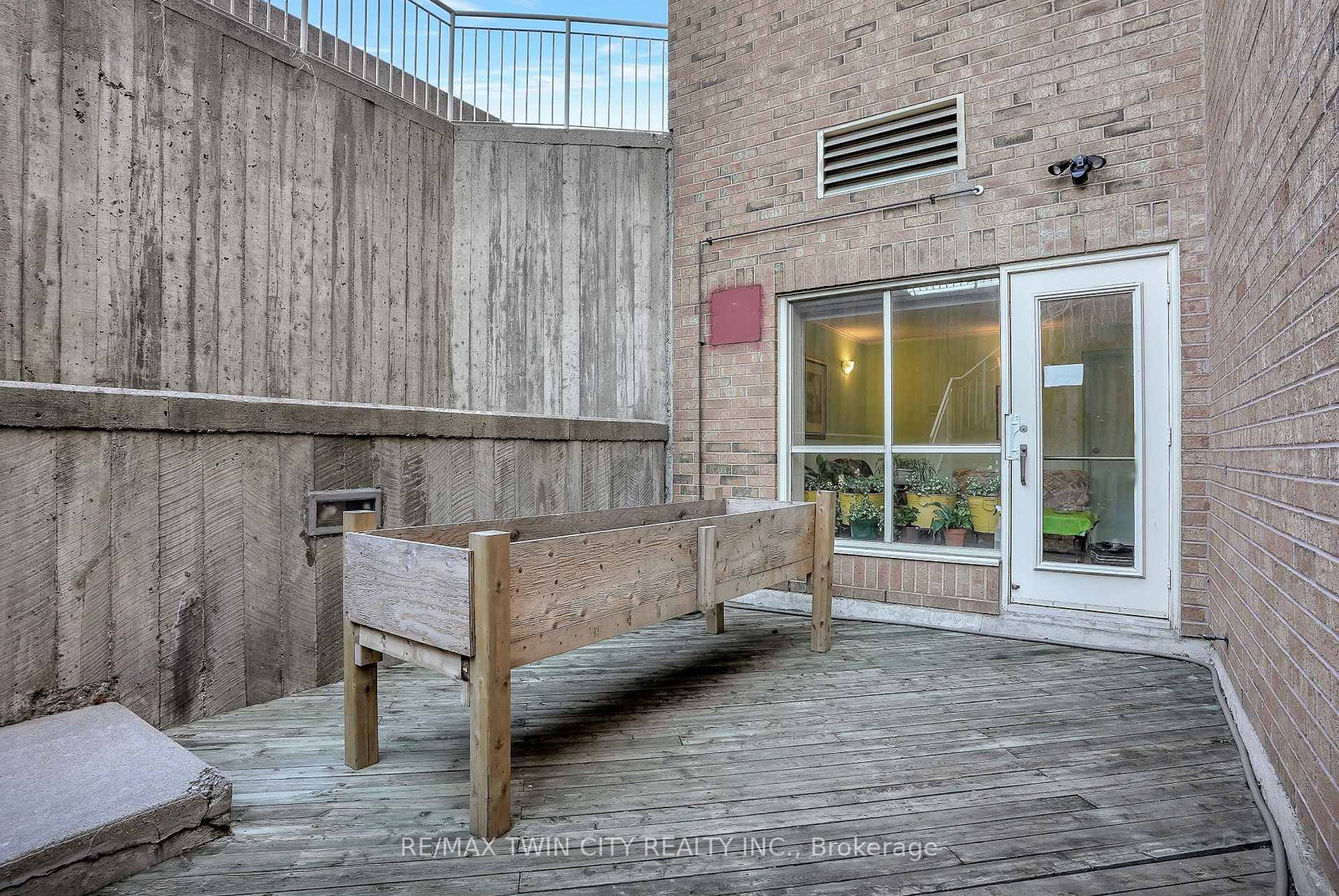 803 - 1414 King St, Kitchener, view 25