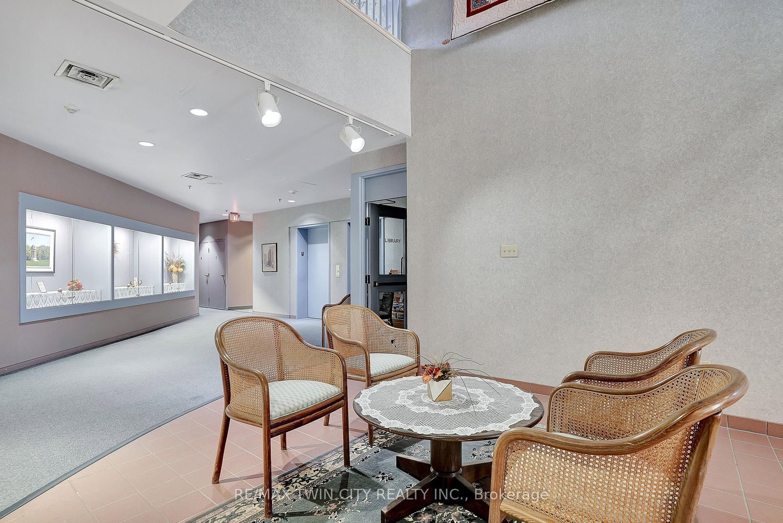 803 - 1414 King St, Kitchener, view 33