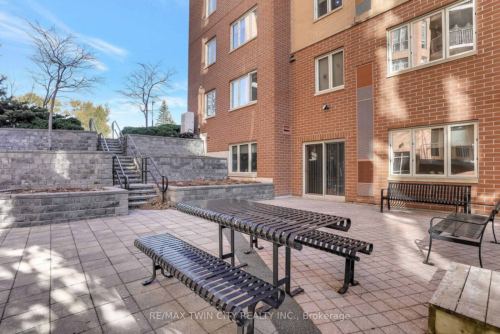 803 - 1414 King St, Kitchener, view 39