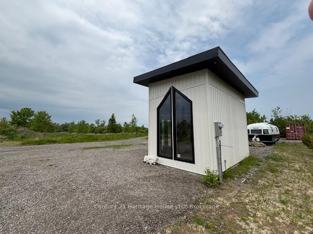 655 Pleasant Beach Road • Port Colborne, ON photo 6