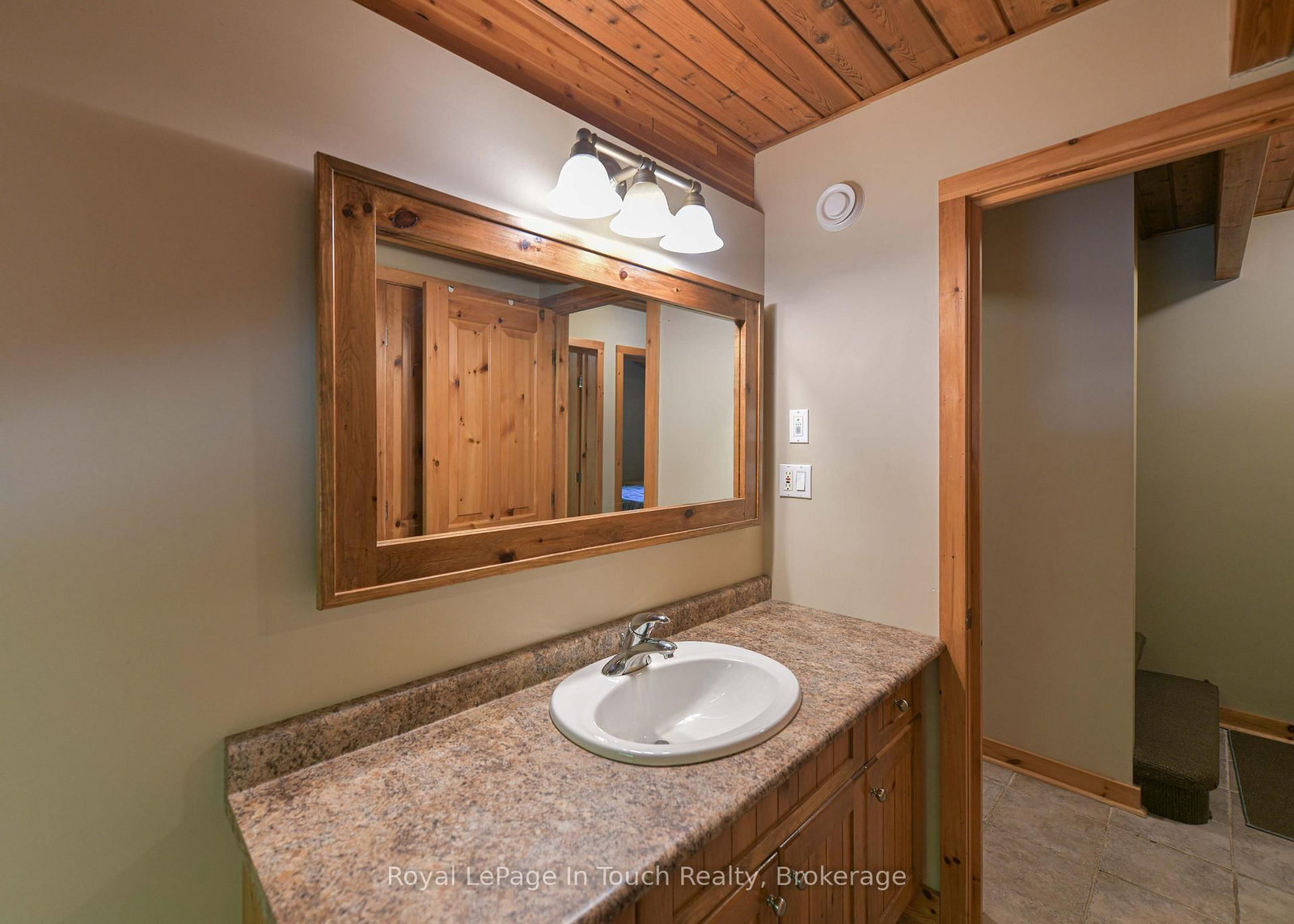 96 Millard Drive • Georgian Bay, ON photo 18