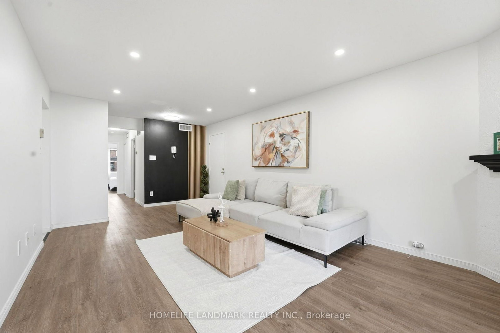 7 Harness Lane • #B • Ottawa, ON photo 13