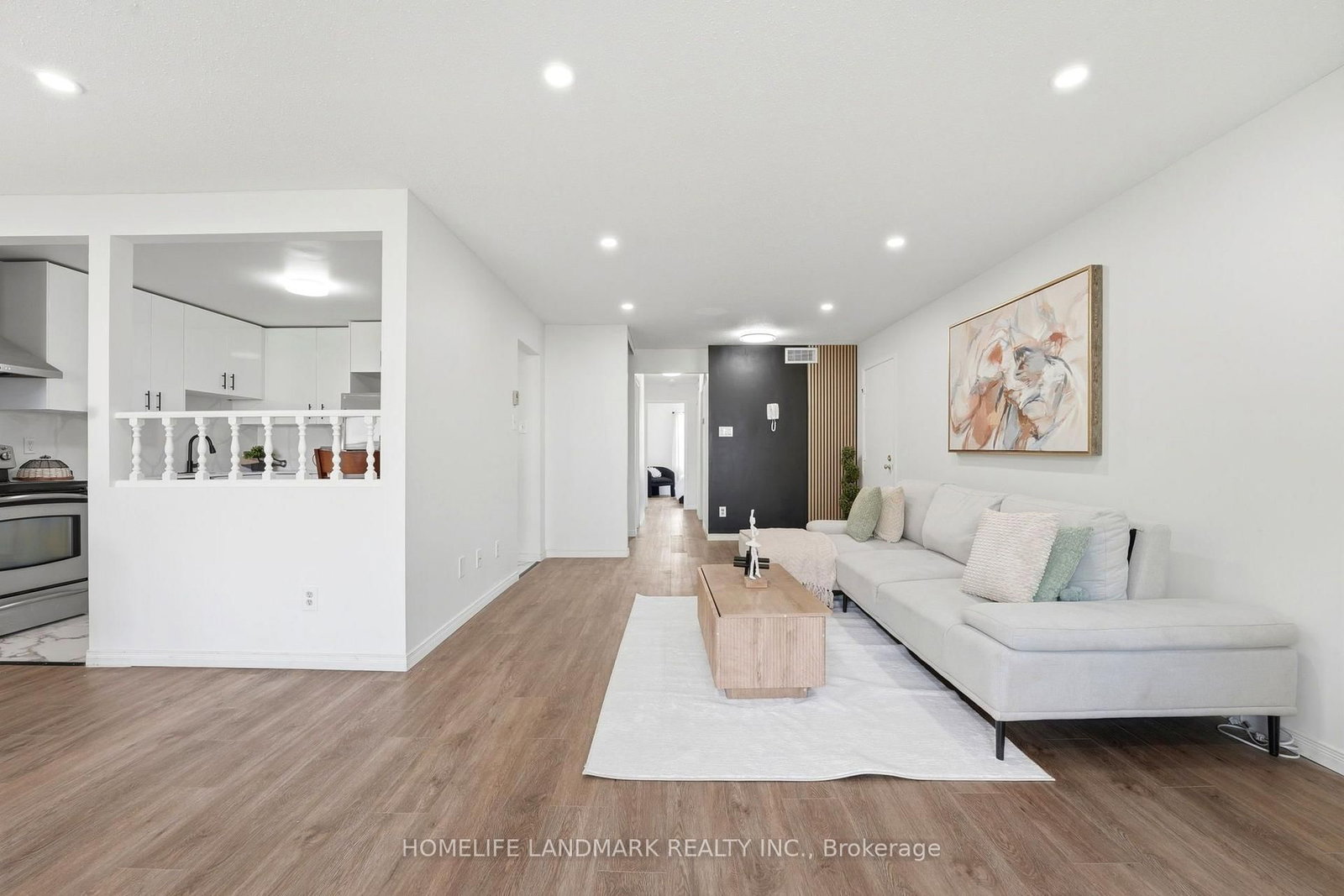 7 Harness Lane • #B • Ottawa, ON photo 16