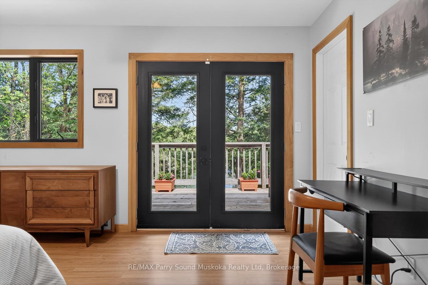 34 SILVER POINT Drive • Seguin, ON photo 18