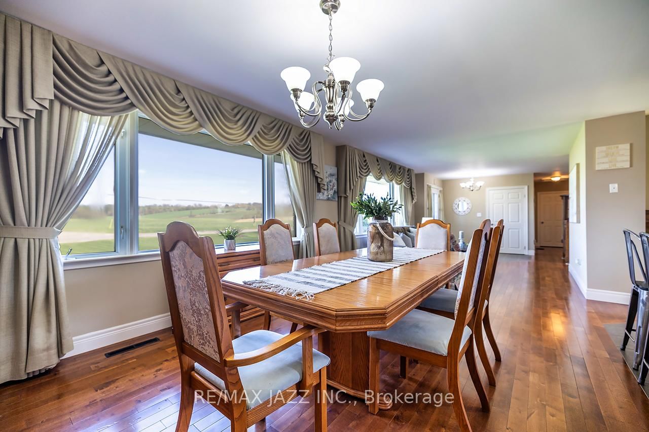 152 Belleville Road • Stirling, ON photo 13