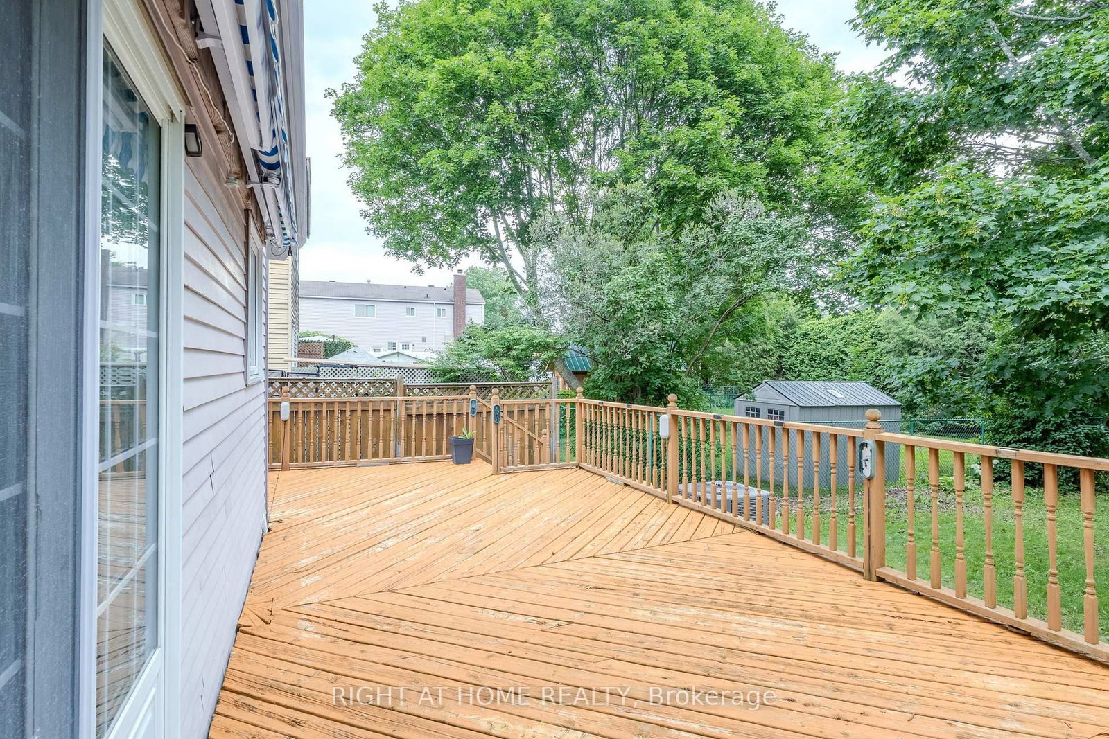 161 Pheasant Run Drive • Ottawa, ON photo 19