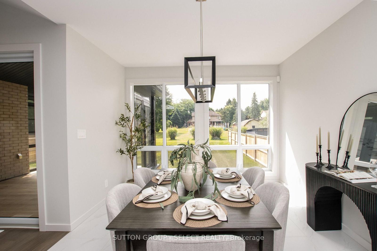 99 Optimist Drive • Southwold, ON photo 12