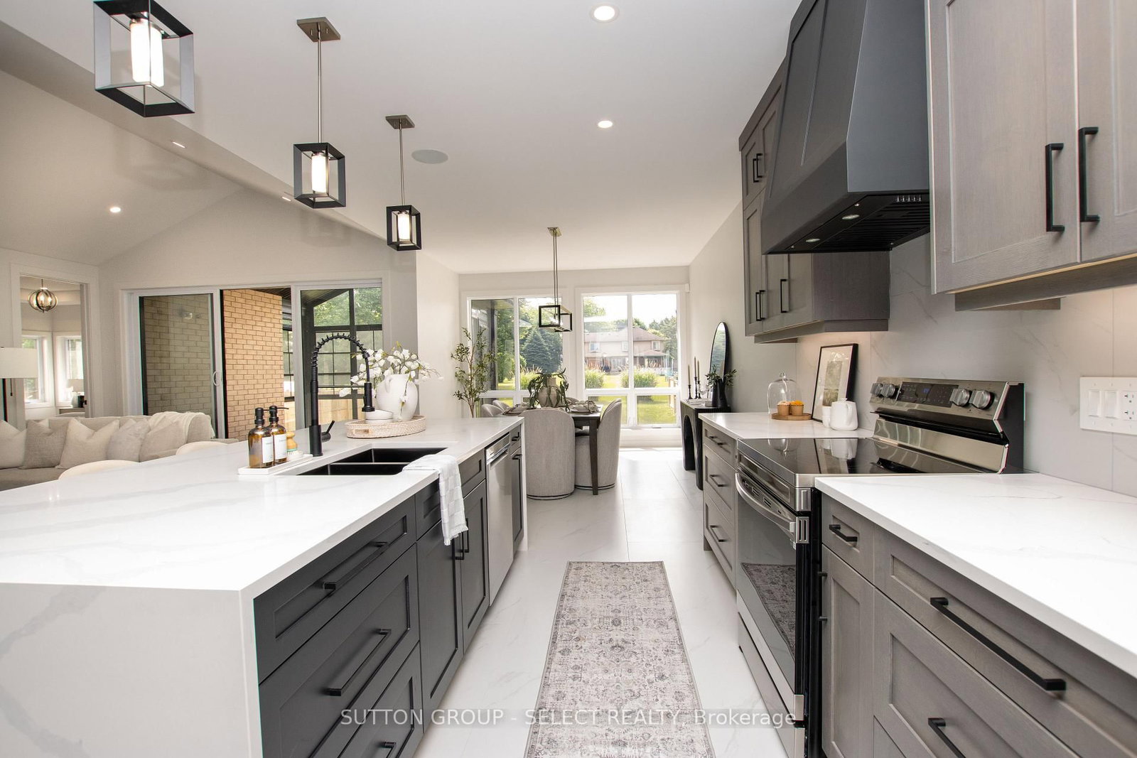 99 Optimist Drive • Southwold, ON photo 15