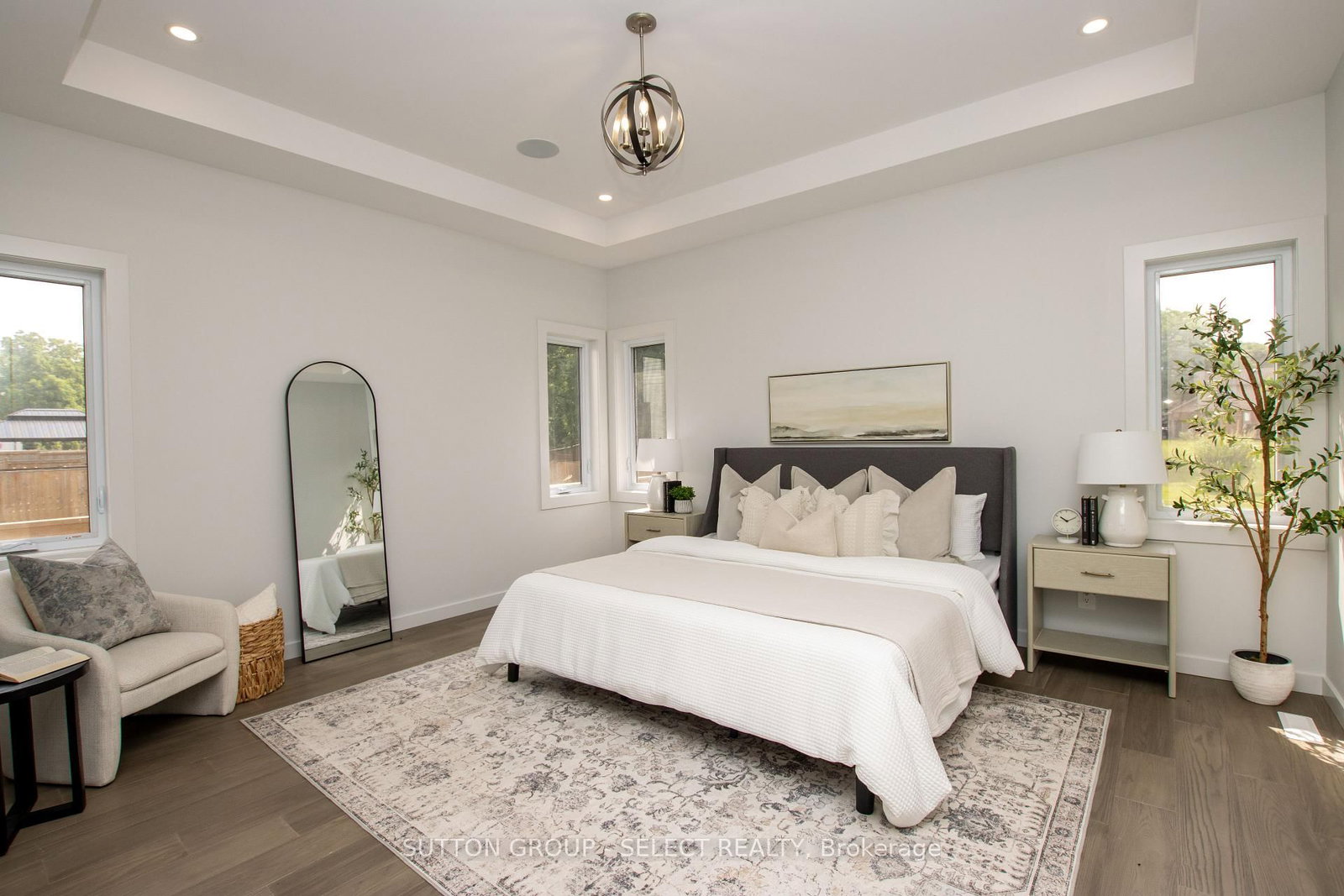 99 Optimist Drive • Southwold, ON photo 17