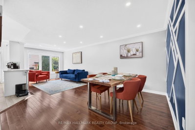 599 Malkowski Street • Ottawa, ON photo 4