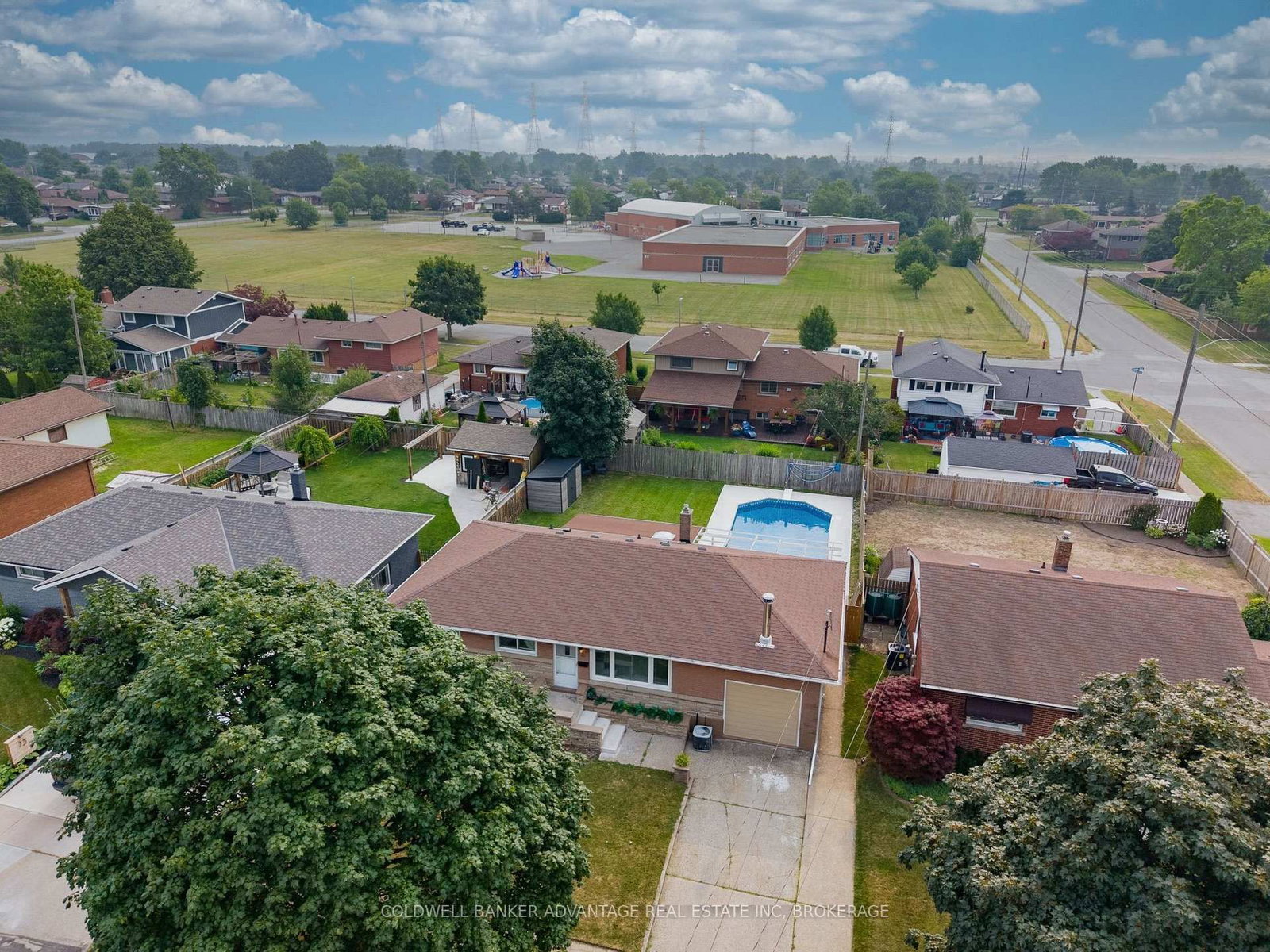77 Balmoral Avenue • Welland, ON photo 36